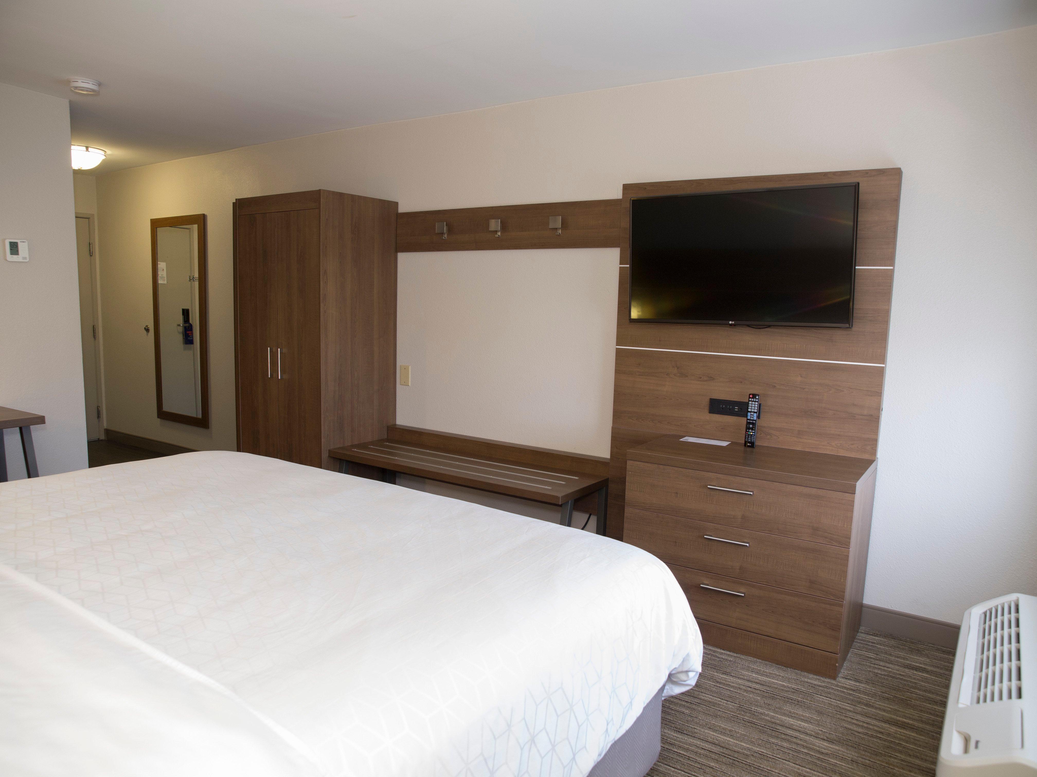Holiday Inn Express Hotel & Suites Madison By Ihg Экстерьер фото