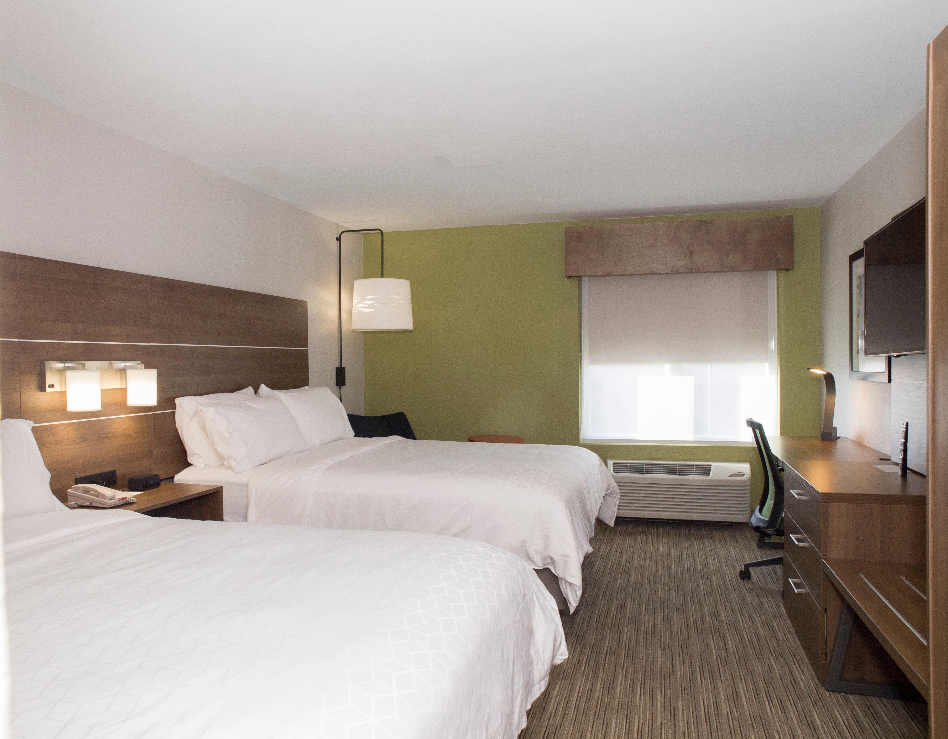 Holiday Inn Express Hotel & Suites Madison By Ihg Экстерьер фото