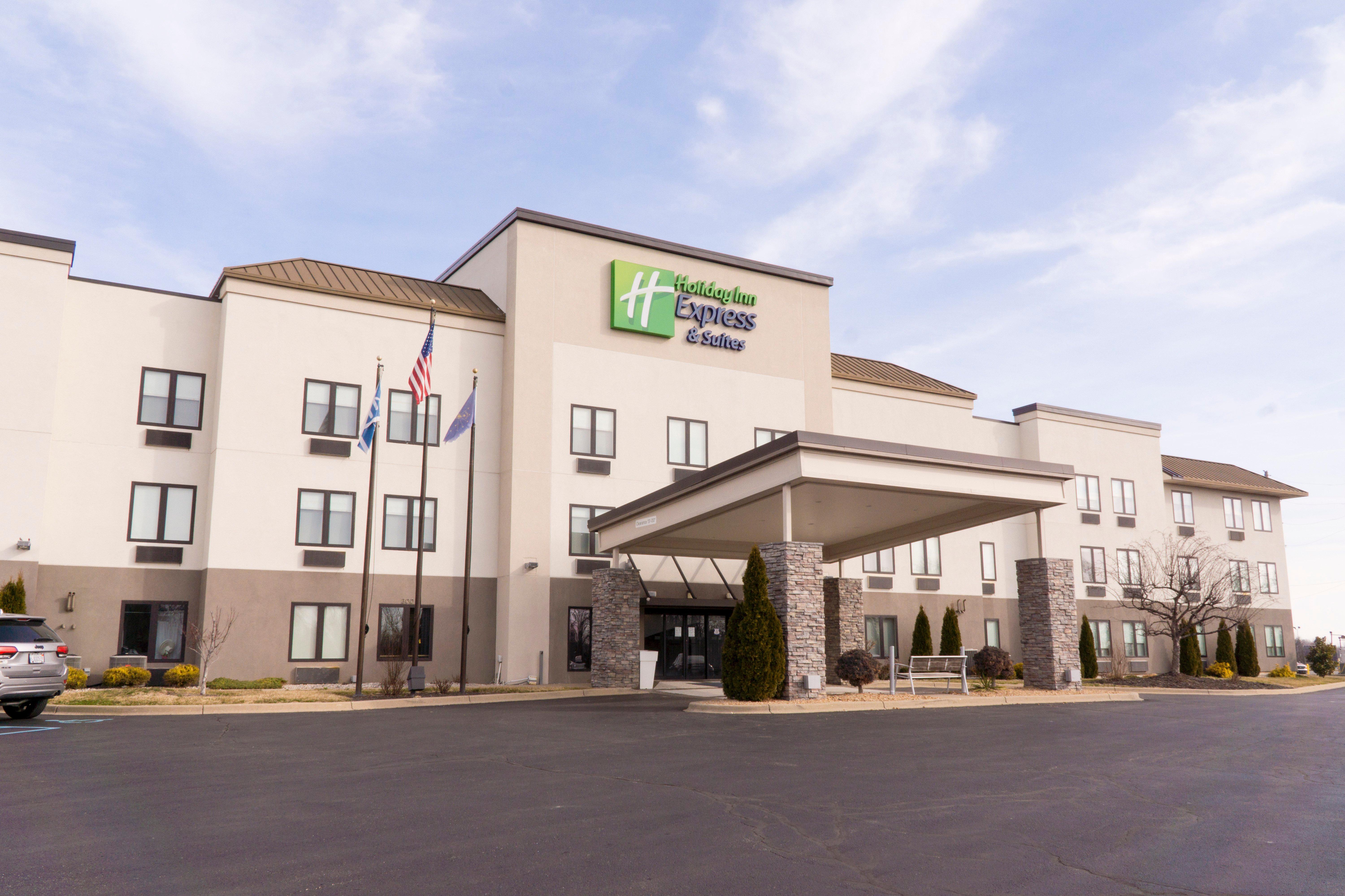 Holiday Inn Express Hotel & Suites Madison By Ihg Экстерьер фото