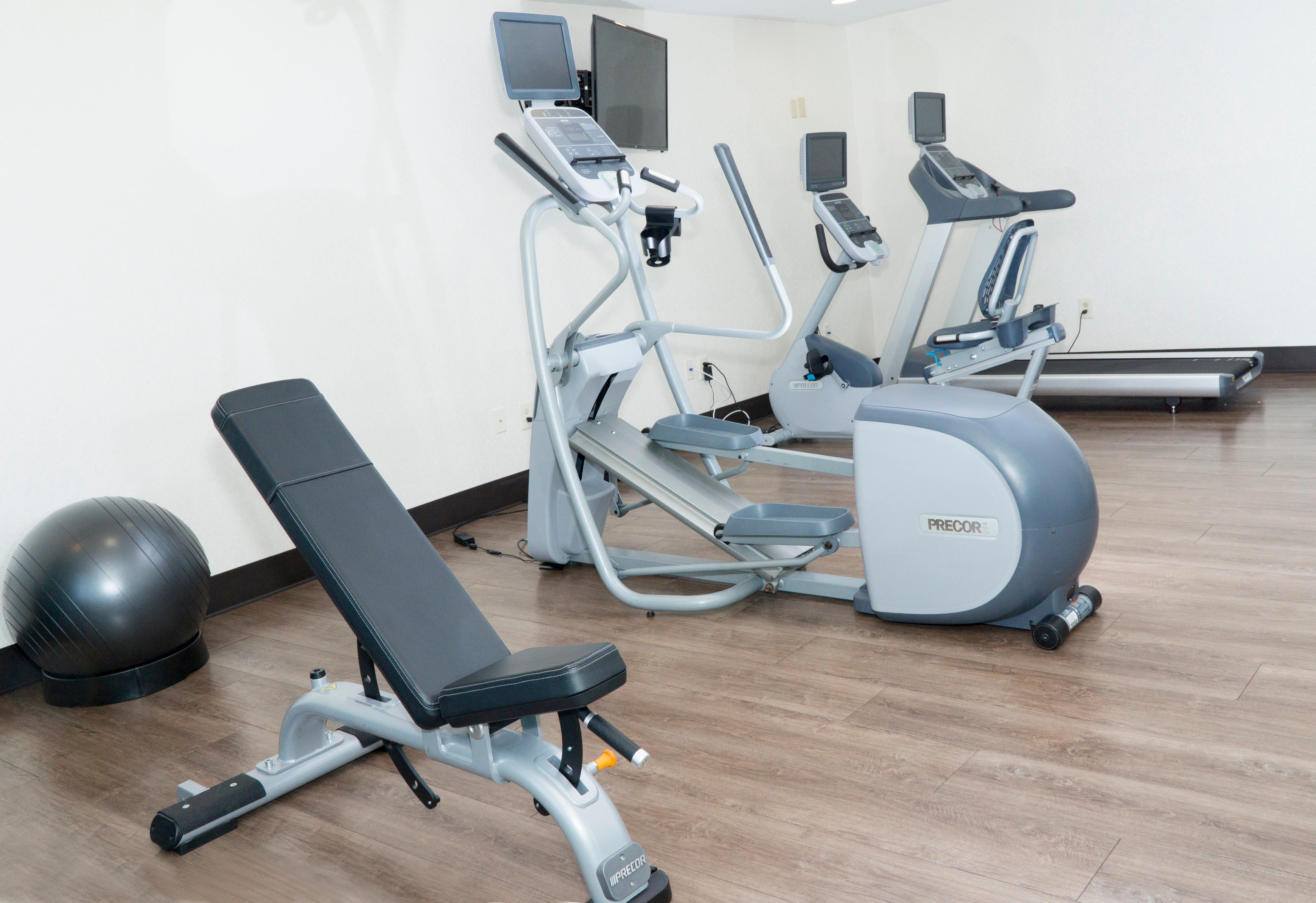 Holiday Inn Express Hotel & Suites Madison By Ihg Экстерьер фото
